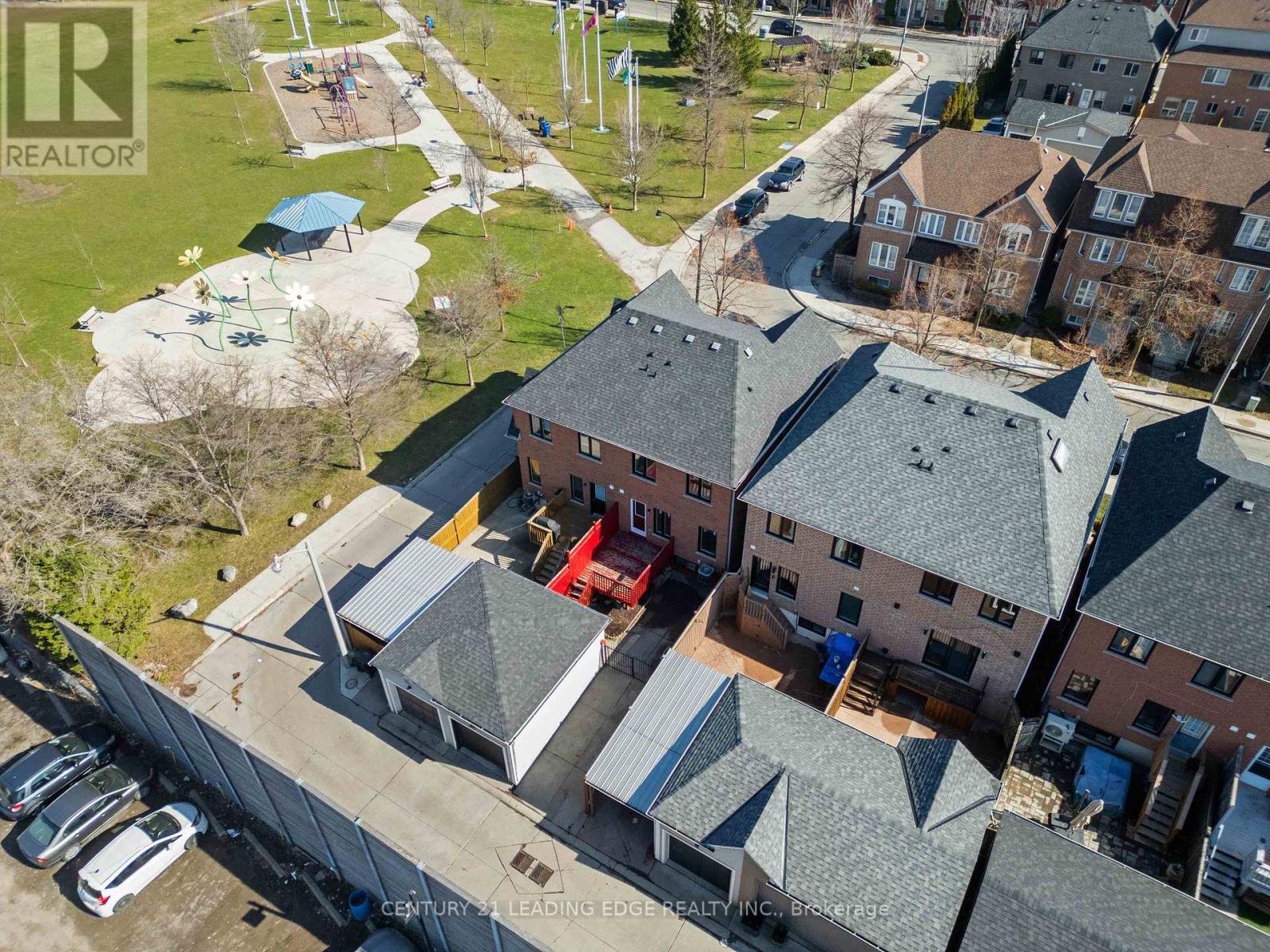 38 Viella Street, Toronto, Ontario  M6N 5C8 - Photo 49 - W12982742