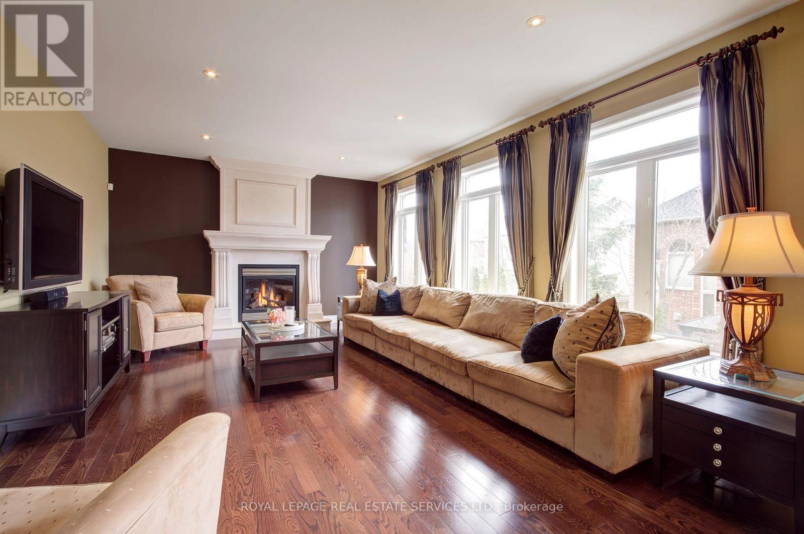 3244 Ribble Crescent, Oakville, Ontario  L6M 0B1 - Photo 12 - W12982744