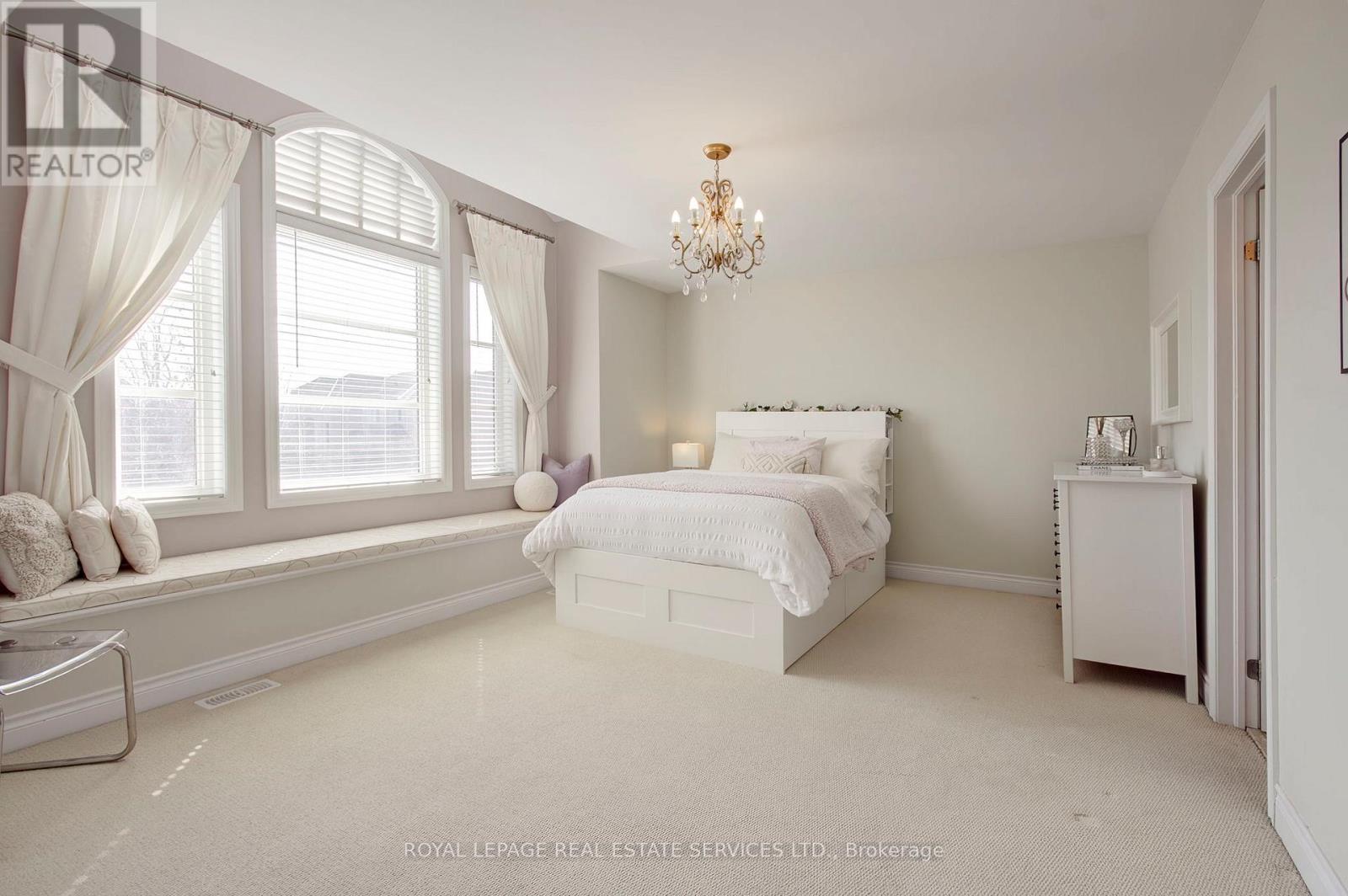 3244 Ribble Crescent, Oakville, Ontario  L6M 0B1 - Photo 25 - W12982744