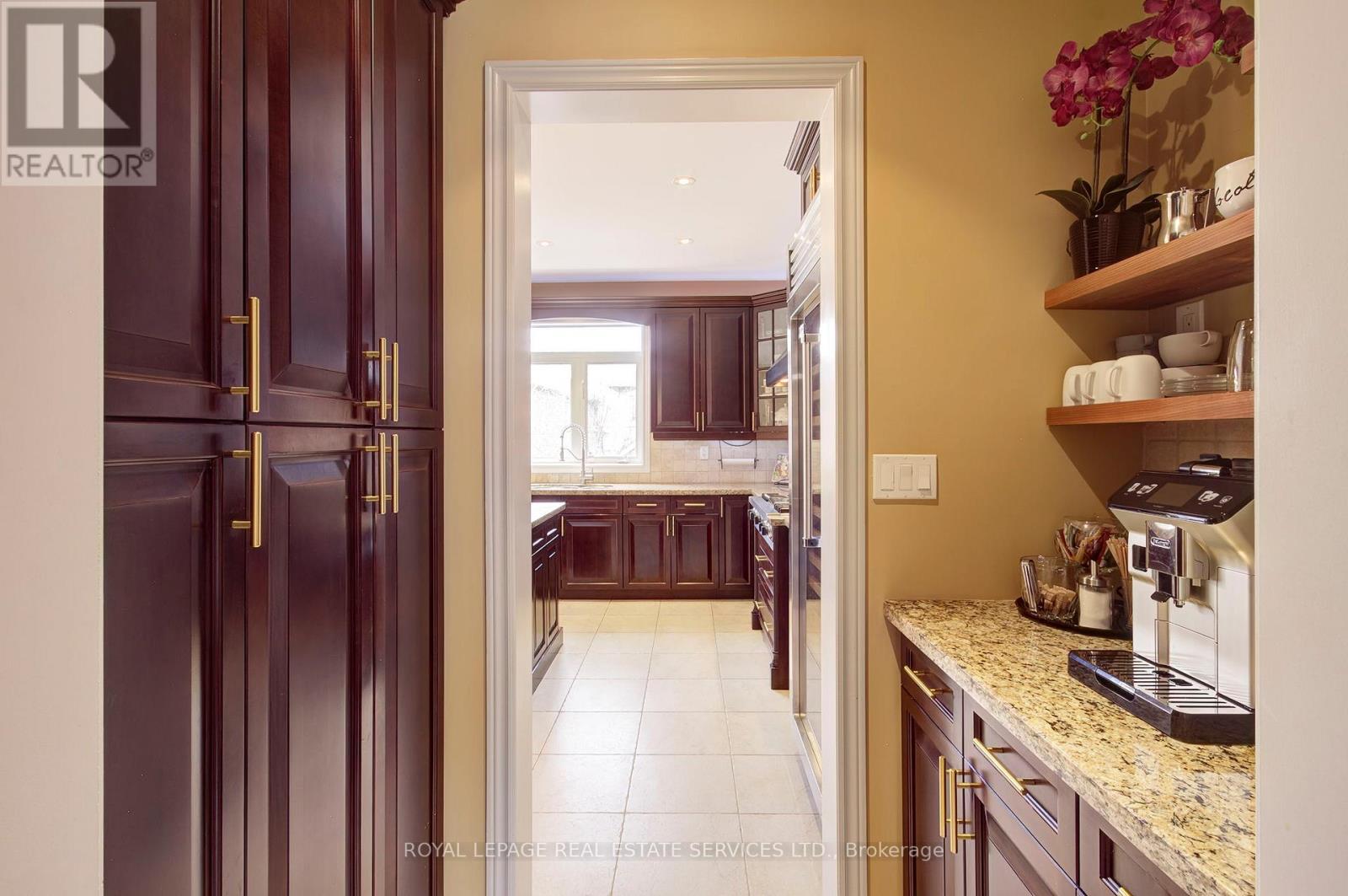 3244 Ribble Crescent, Oakville, Ontario  L6M 0B1 - Photo 7 - W12982744