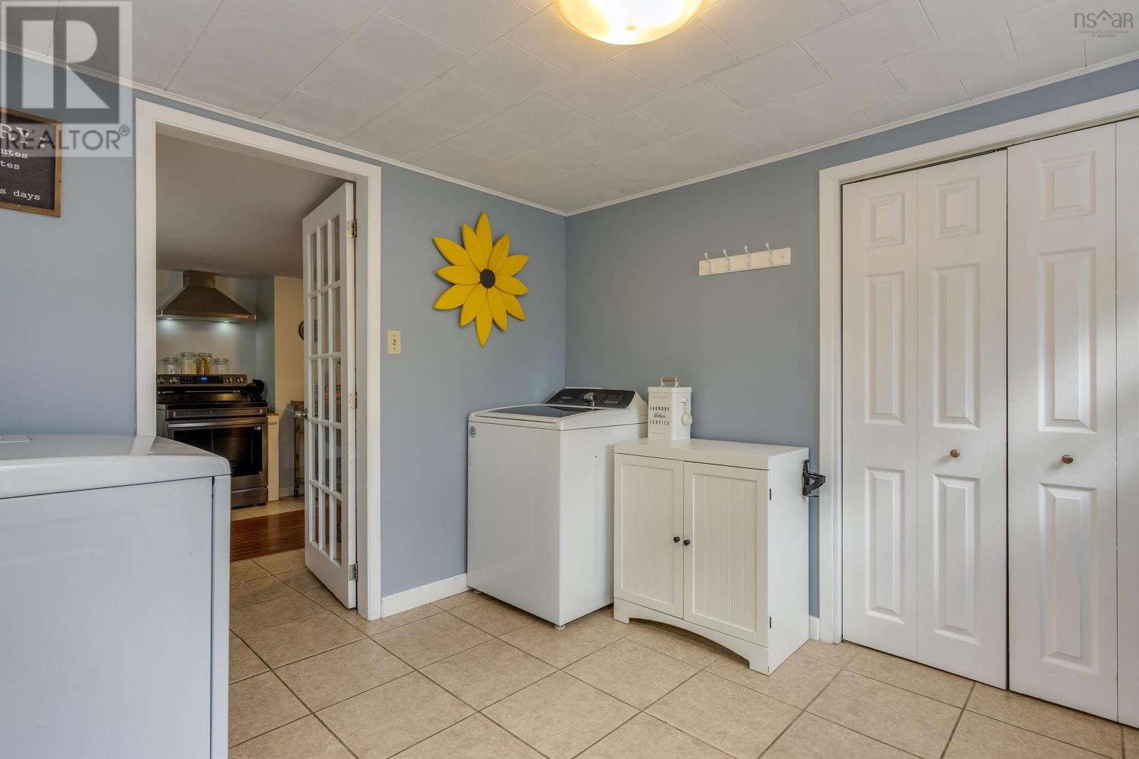 4168 1 Highway, South Berwick, Nova Scotia  B0P 1E0 - Photo 3 - 202607008