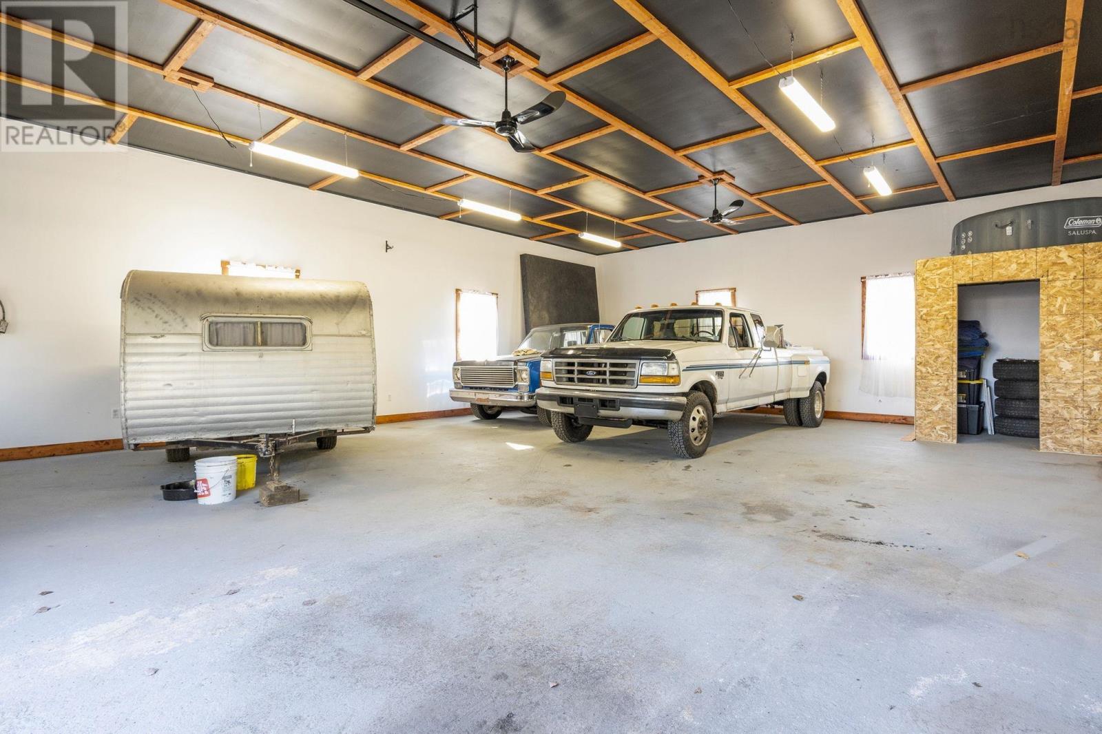 4168 1 Highway, South Berwick, Nova Scotia  B0P 1E0 - Photo 37 - 202607008