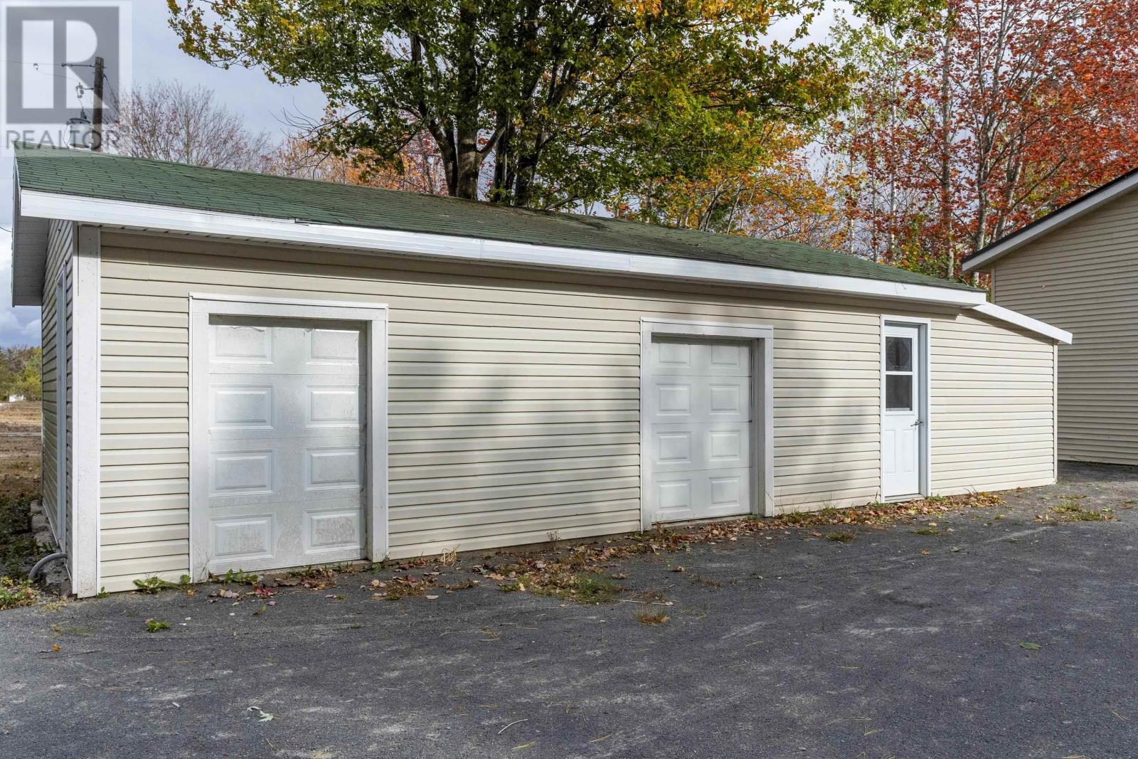 4168 1 Highway, South Berwick, Nova Scotia  B0P 1E0 - Photo 38 - 202607008