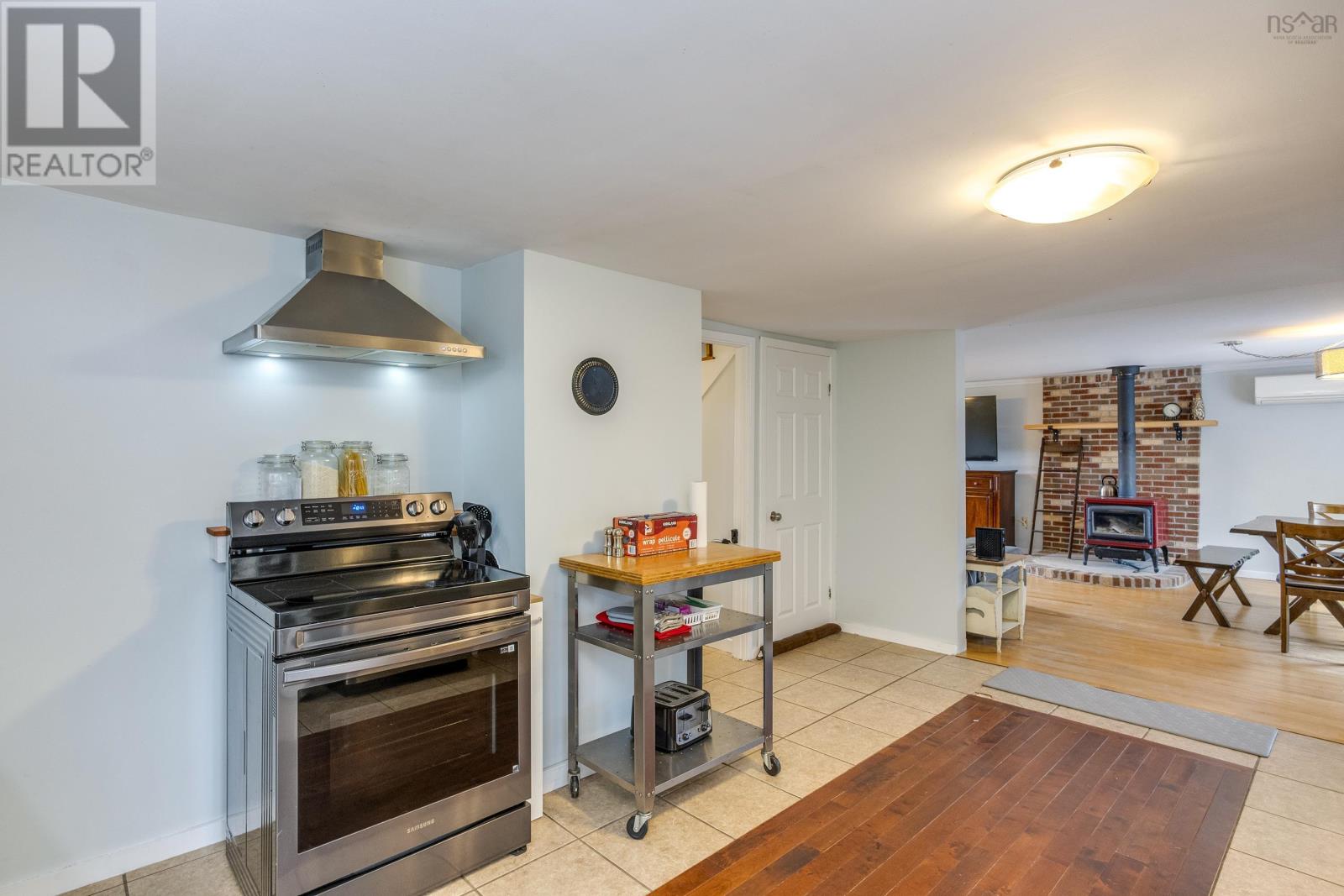 4168 1 Highway, South Berwick, Nova Scotia  B0P 1E0 - Photo 4 - 202607008