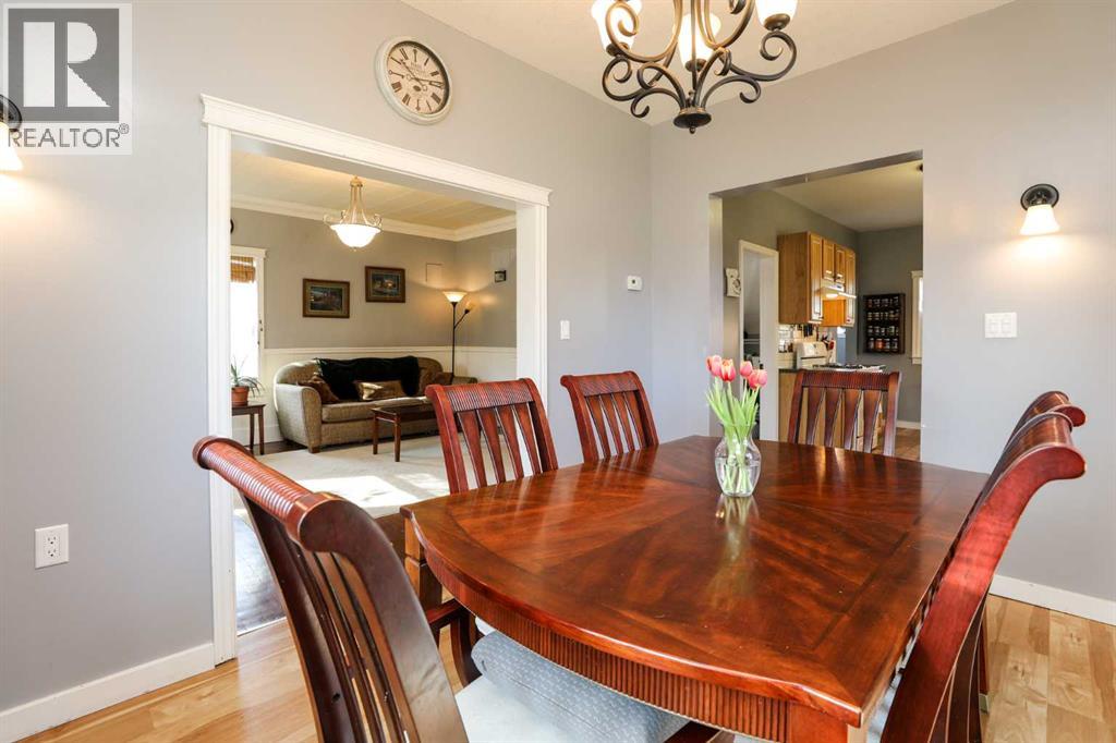 174 S 2 Street W, Magrath, Alberta  T0K 1J0 - Photo 7 - A2299805