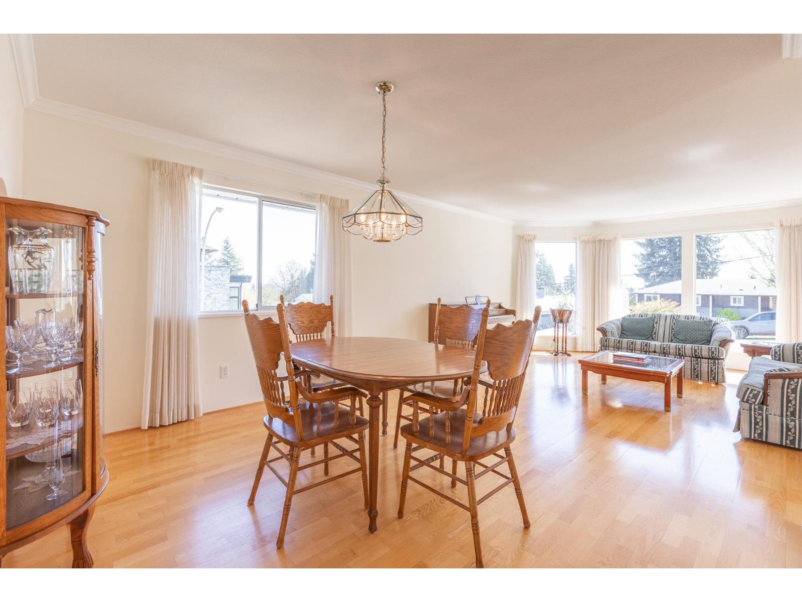 19091 61a Avenue, Surrey, British Columbia  V3S 8C8 - Photo 8 - R3109344