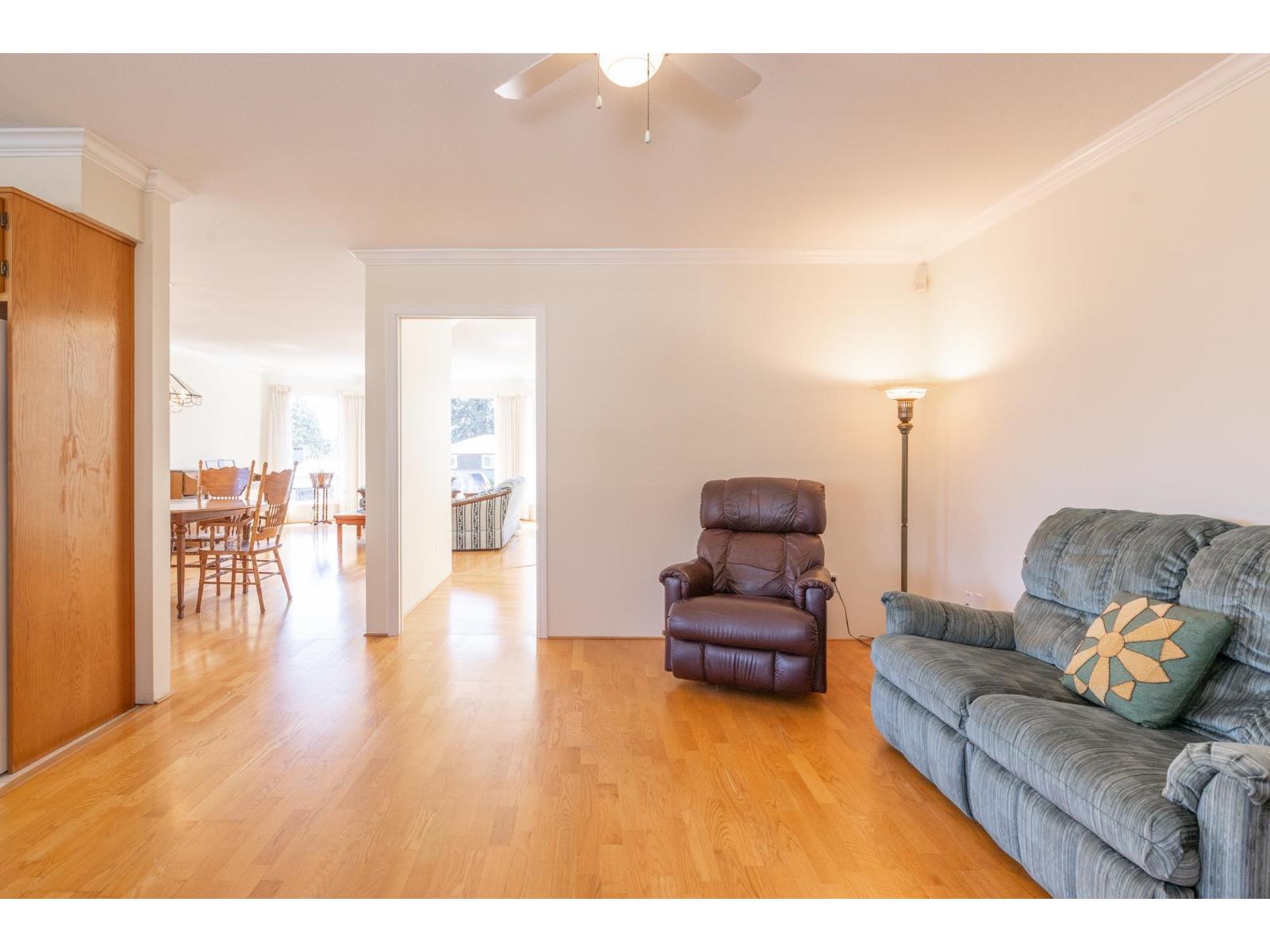 19091 61a Avenue, Surrey, British Columbia  V3S 8C8 - Photo 11 - R3109344