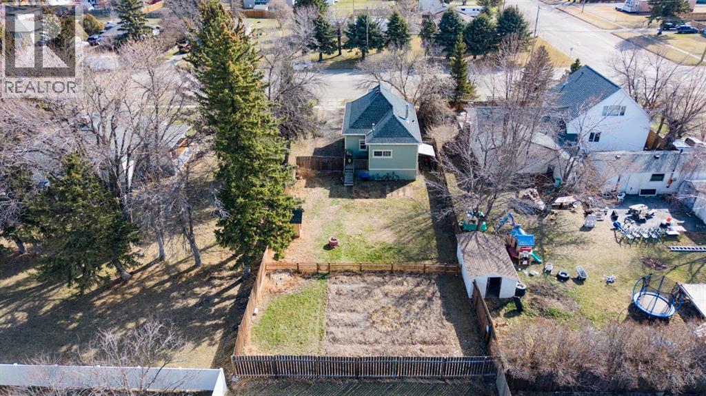 174 S 2 Street W, Magrath, Alberta  T0K 1J0 - Photo 31 - A2299805