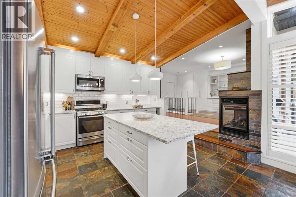 2623 Glenmount Drive Sw, Calgary, Alberta  T3E 4C2 - Photo 9 - A2291116