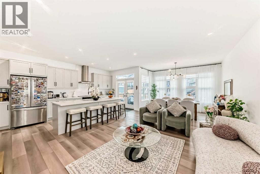 385 Edith Road NW, Calgary, Alberta  T3R 1Y9 - Photo 11 - A2299875