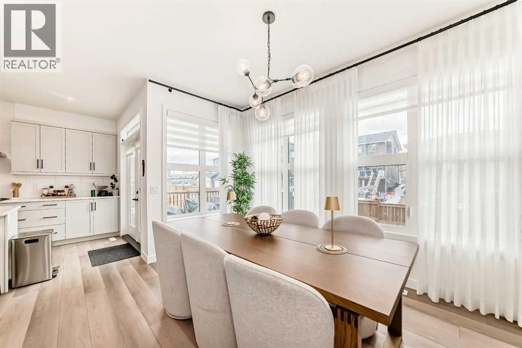 385 Edith Road NW, Calgary, Alberta  T3R 1Y9 - Photo 7 - A2299875