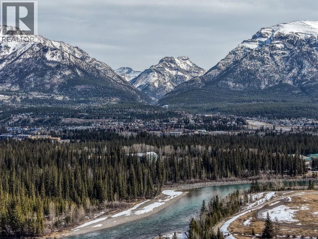 136 Morris, Canmore, Alberta  T1W 2W6 - Photo 30 - A2300455