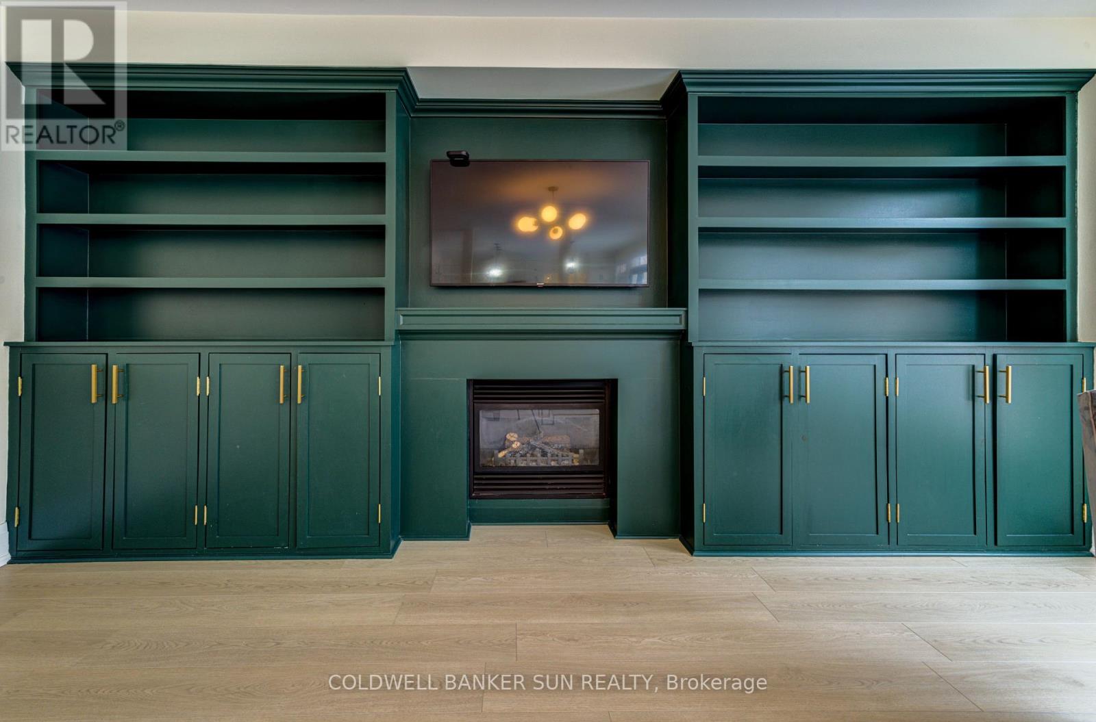 33 Ellis Crescent, Kawartha Lakes, Ontario  K9V 0A5 - Photo 11 - X12982506