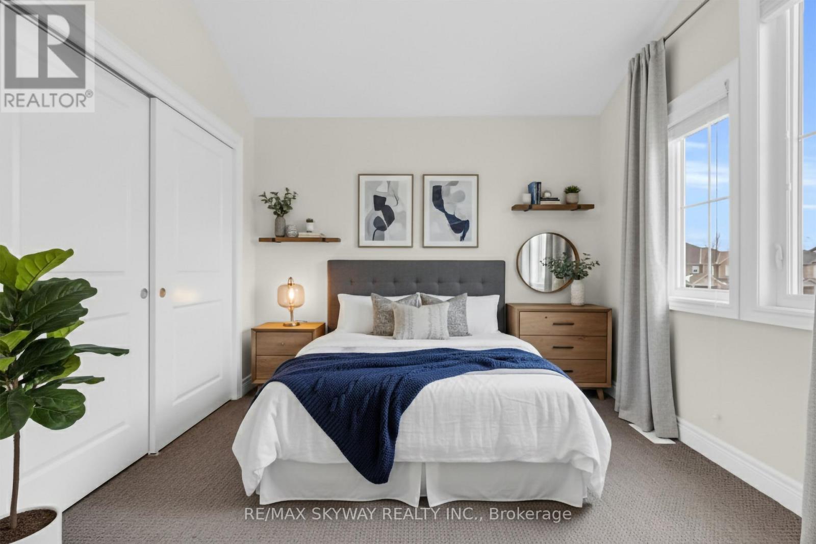 27 Monarch Street, Welland, Ontario  L3C 0E6 - Photo 37 - X12982546