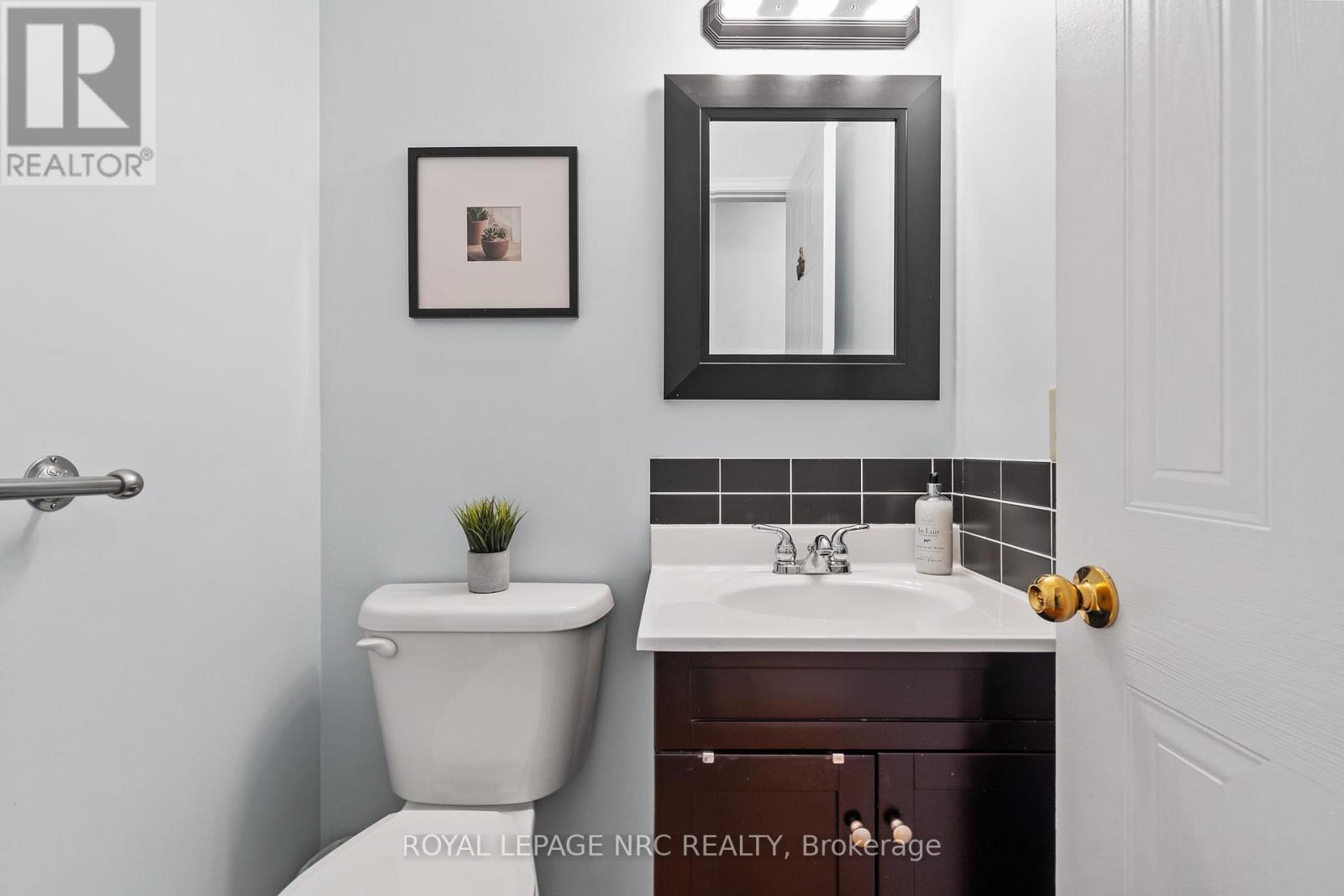 61 - 65 Dorchester Boulevard, St. Catharines, Ontario  L2M 7T1 - Photo 17 - X12982576