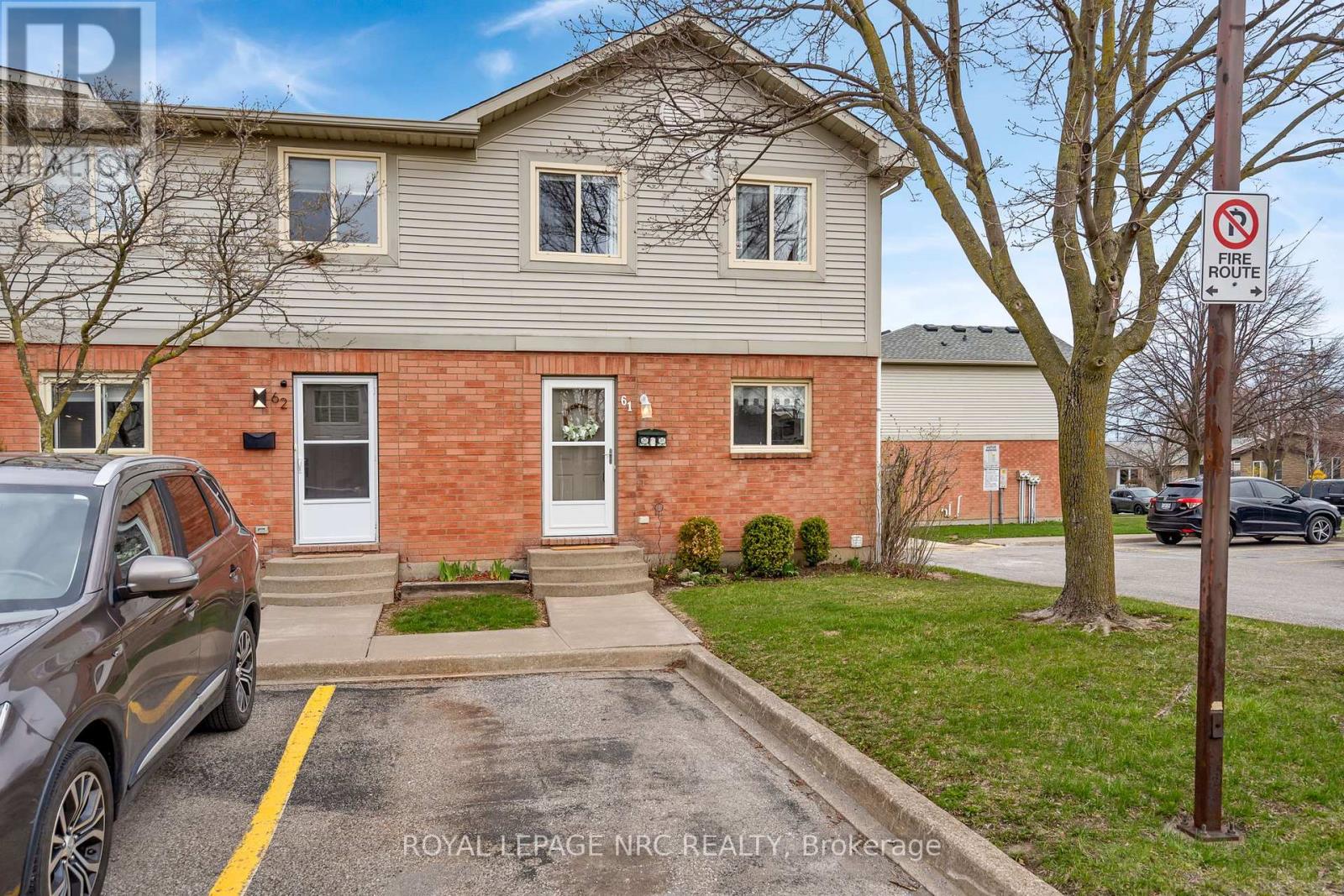 61 - 65 Dorchester Boulevard, St. Catharines, Ontario  L2M 7T1 - Photo 3 - X12982576