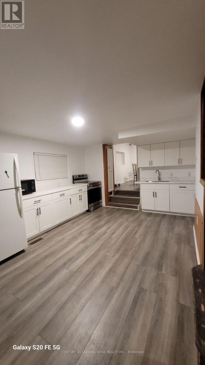 505 Dolph Street N, Cambridge, Ontario  N3H 2B1 - Photo 9 - X12982580