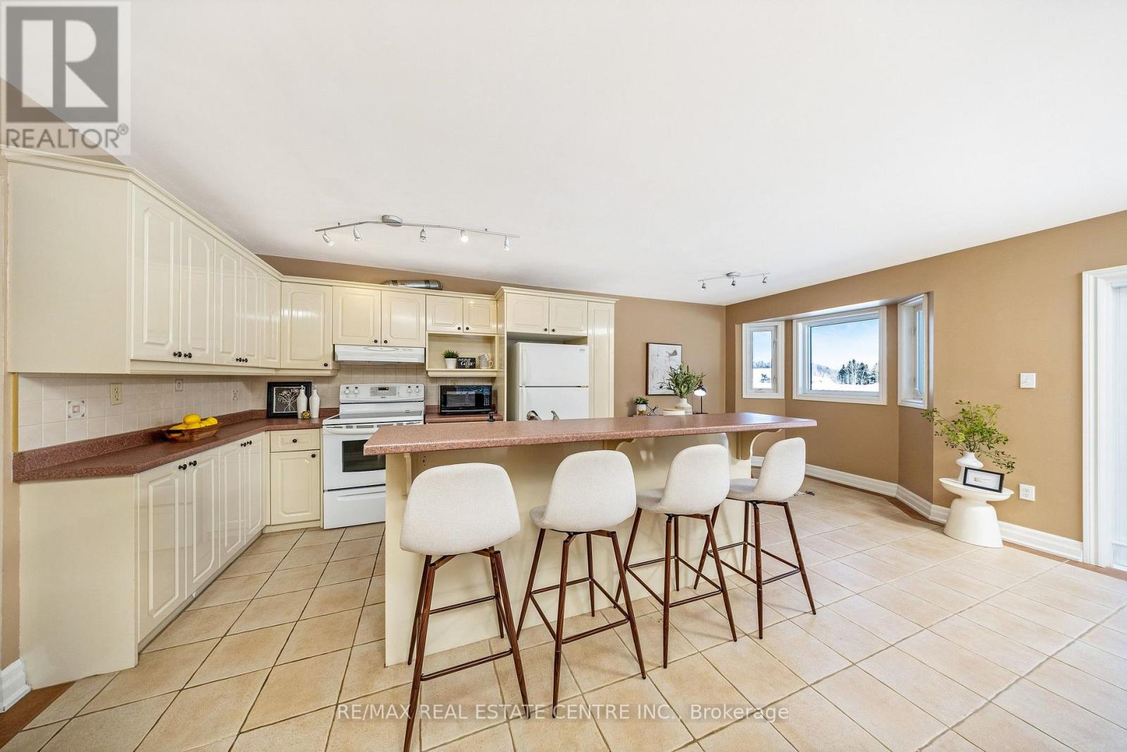 5989 Ninth Line, Erin, Ontario  N0B 1Z0 - Photo 13 - X12982666