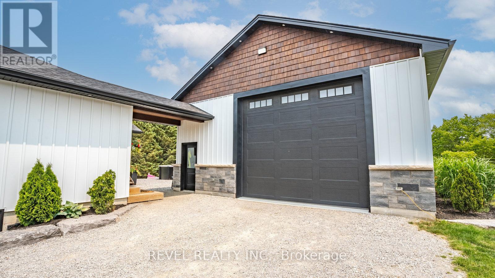 6 Kings Lane, Brant, Ontario  N0E 1R0 - Photo 31 - X12982686