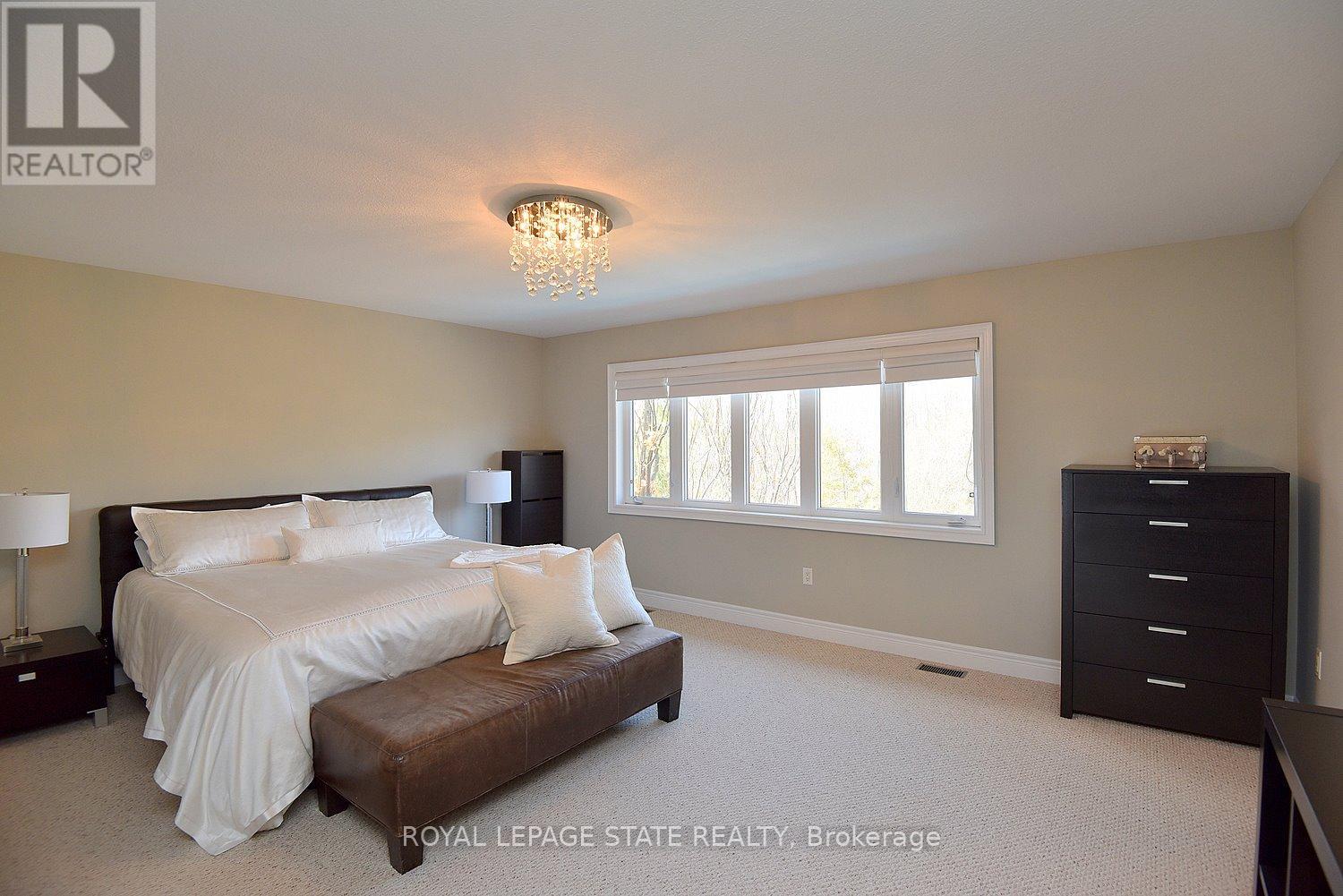 483 Valridge Drive, Hamilton, Ontario  L9G 0B2 - Photo 20 - X12982692