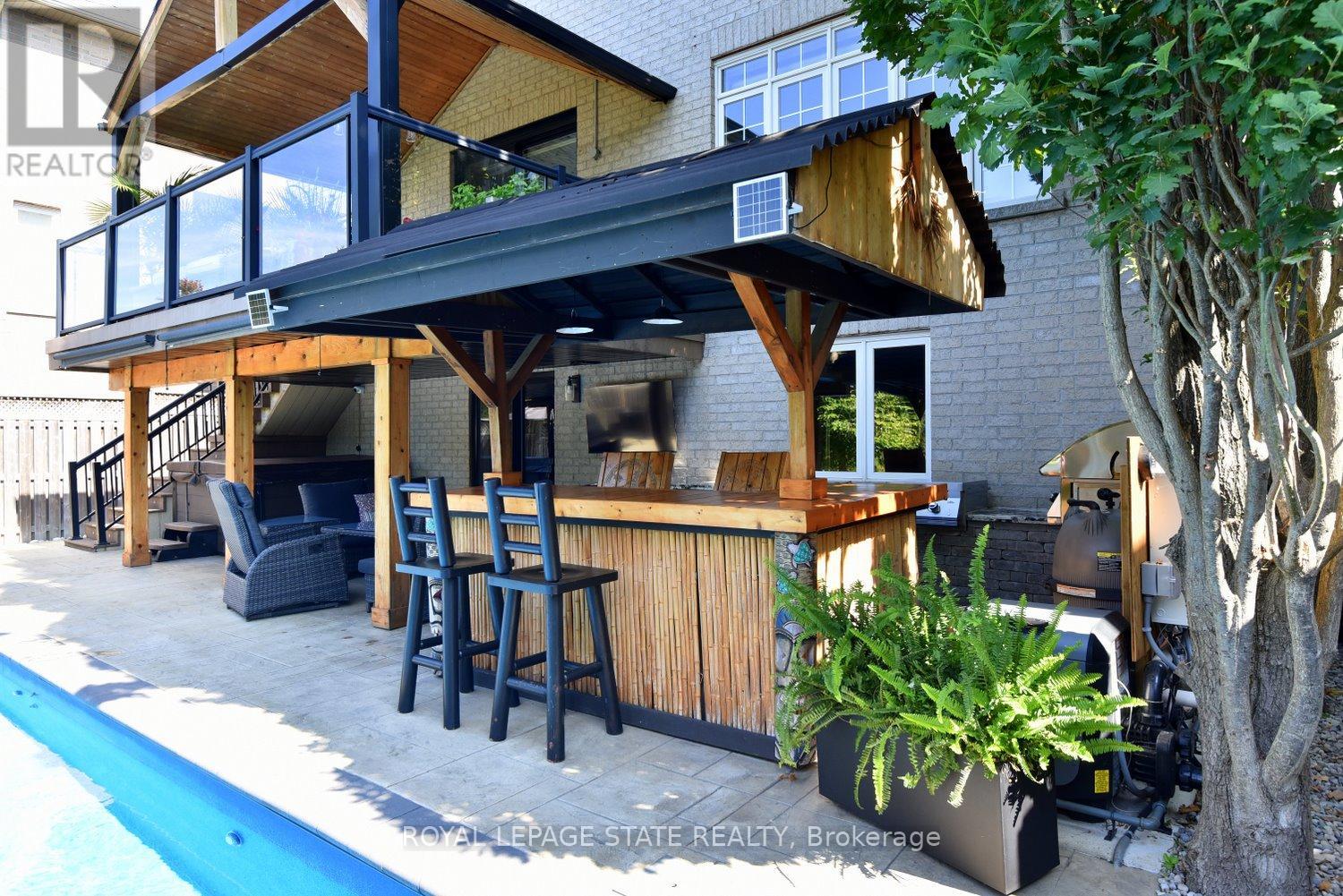 483 Valridge Drive, Hamilton, Ontario  L9G 0B2 - Photo 33 - X12982692