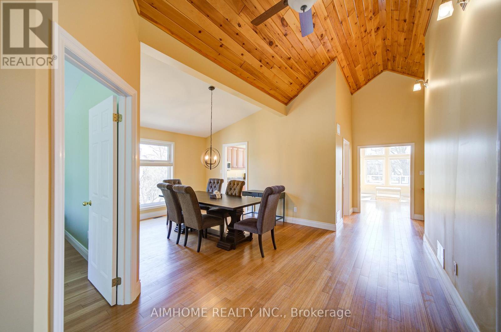 62 Fire Route 94, Trent Lakes, Ontario  K0M 1A0 - Photo 9 - X12982700