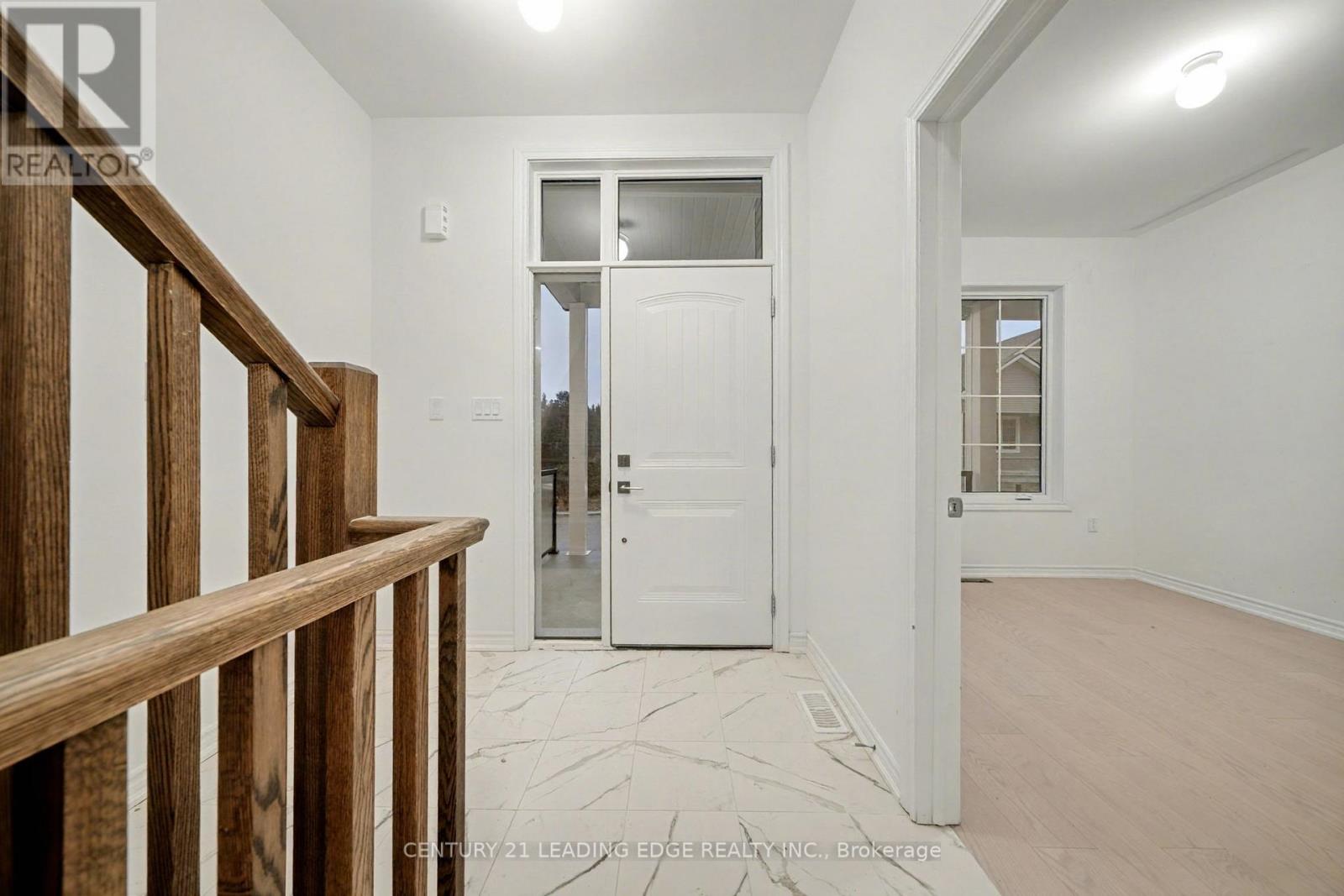 8 Turnberry Court, Bracebridge, Ontario  P1L 0N5 - Photo 5 - X12982750