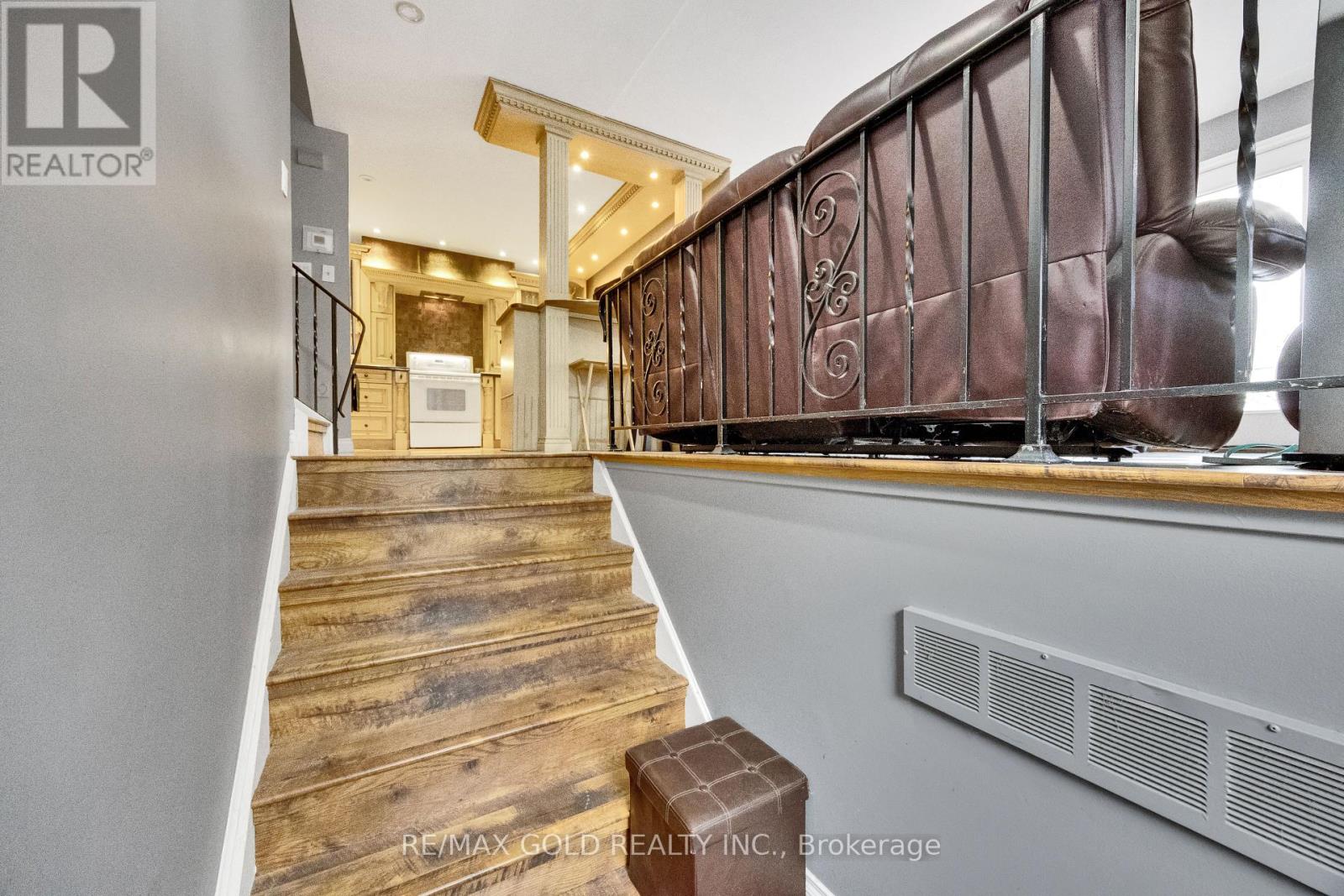 191 Franklin Street, Kitchener, Ontario  N2A 1Y4 - Photo 3 - X12982784