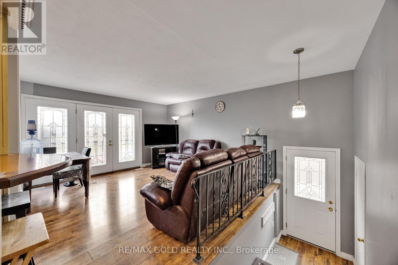 191 Franklin Street, Kitchener, Ontario  N2A 1Y4 - Photo 4 - X12982784