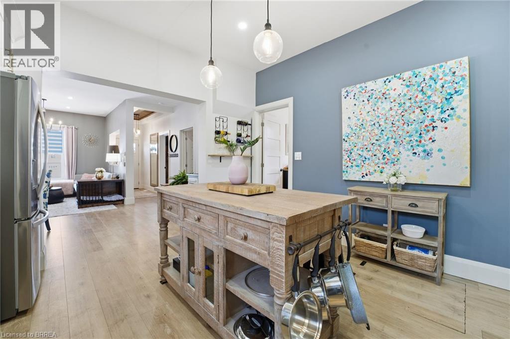 92 Walnut Street, Brantford, Ontario  N3T 1H4 - Photo 12 - 40819379