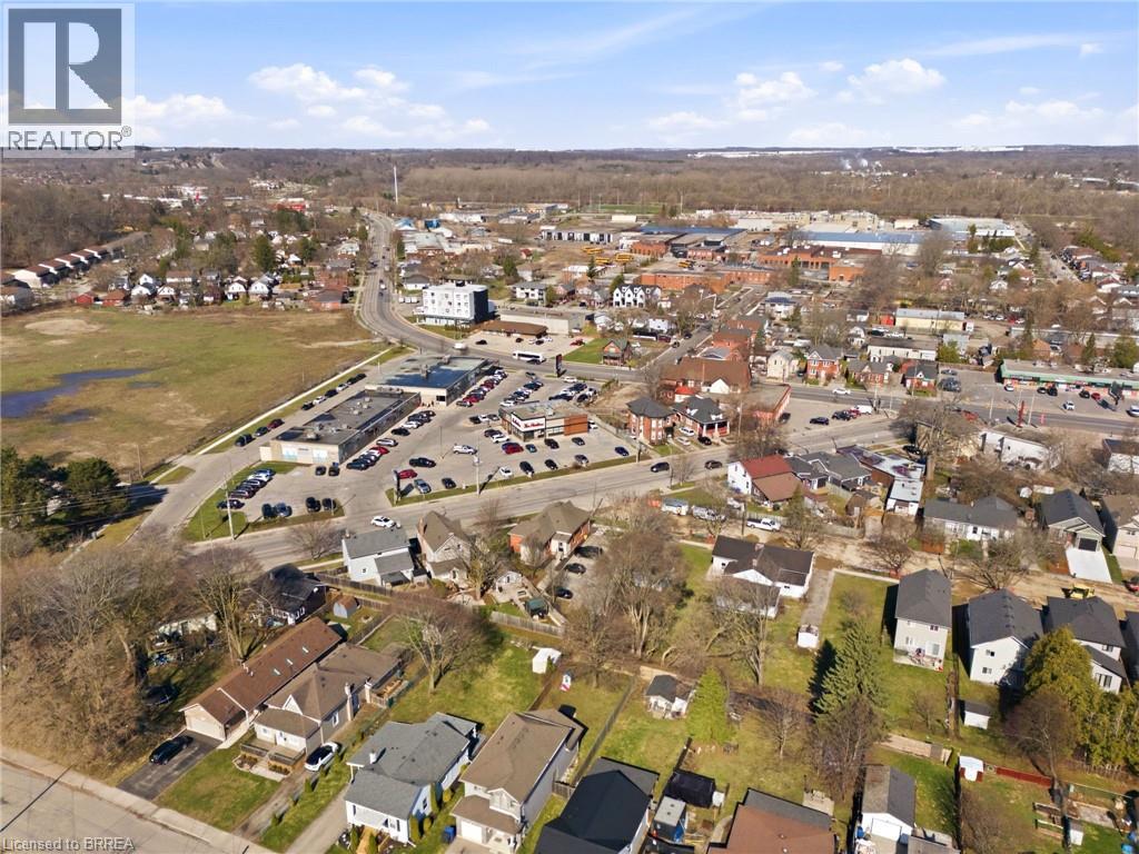 92 Walnut Street, Brantford, Ontario  N3T 1H4 - Photo 35 - 40819379