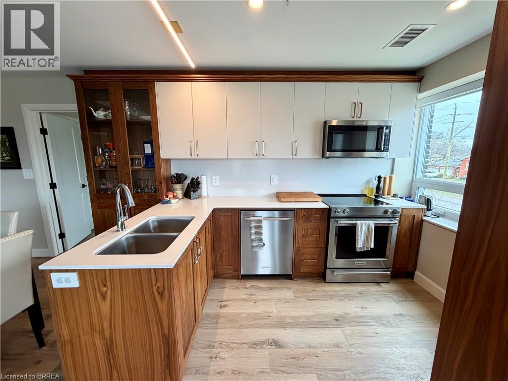 34 Norman Street Unit# 211, Brantford, Ontario  N3R 2Y1 - Photo 6 - 40819198