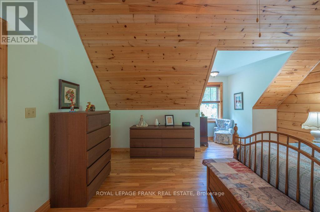 120 Sugarbush Crescent, Trent Lakes, Ontario  K0L 1J0 - Photo 26 - X12702576