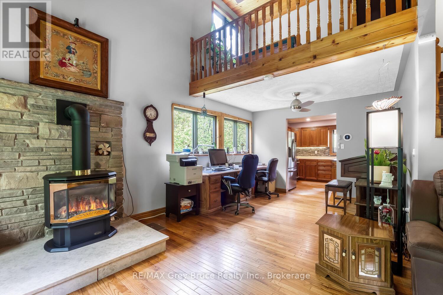 1033 Bruce Road 9, South Bruce Peninsula, Ontario  N0H 2T0 - Photo 7 - X12749326