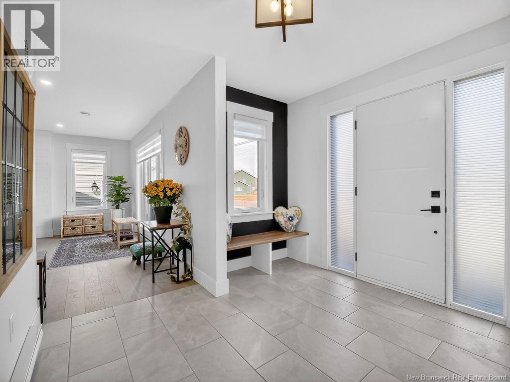 321 Falcon Drive, Moncton, New Brunswick  E1G 6J6 - Photo 3 - NB136884