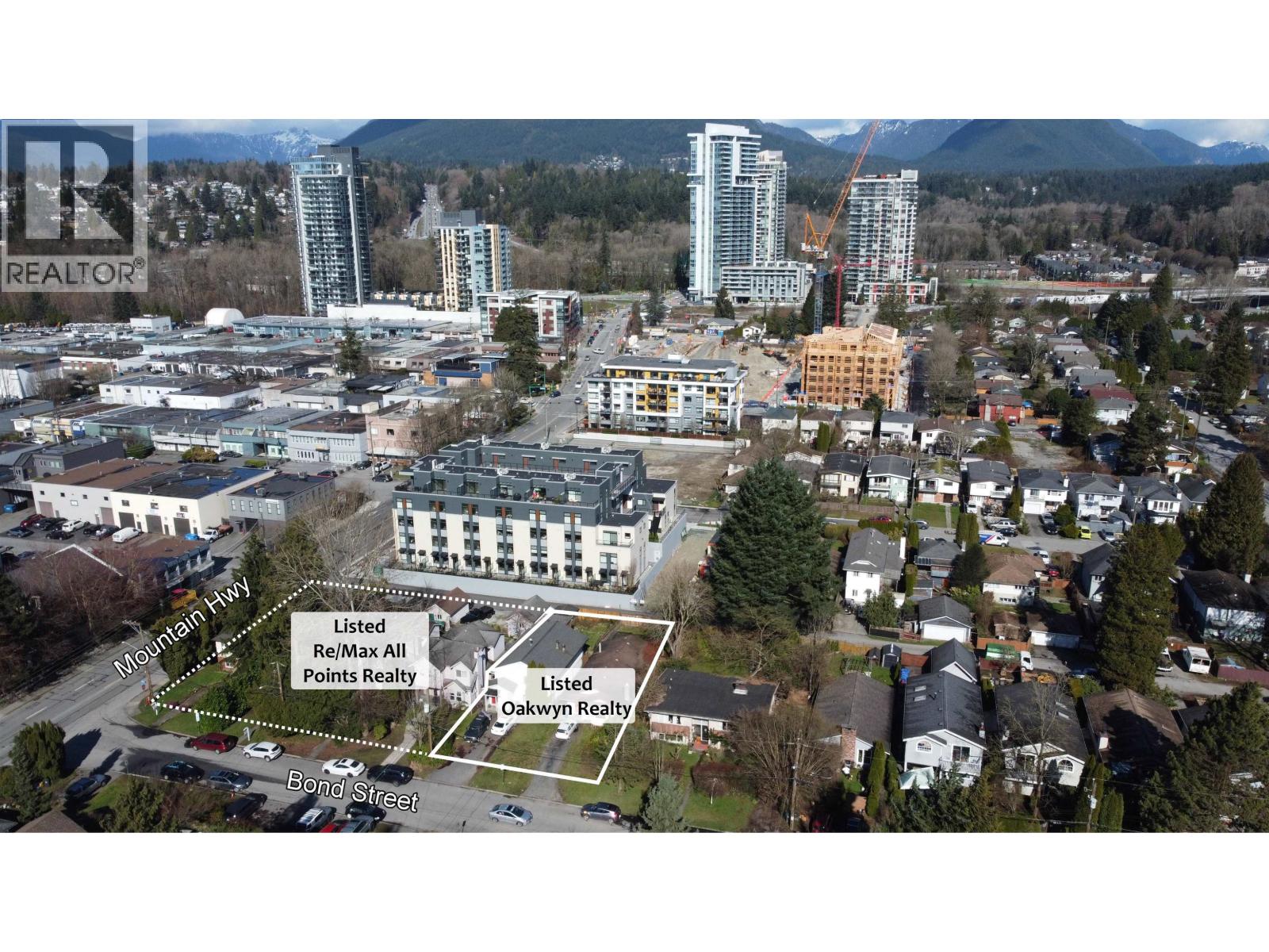 1542 BOND STREET, North Vancouver, British Columbia