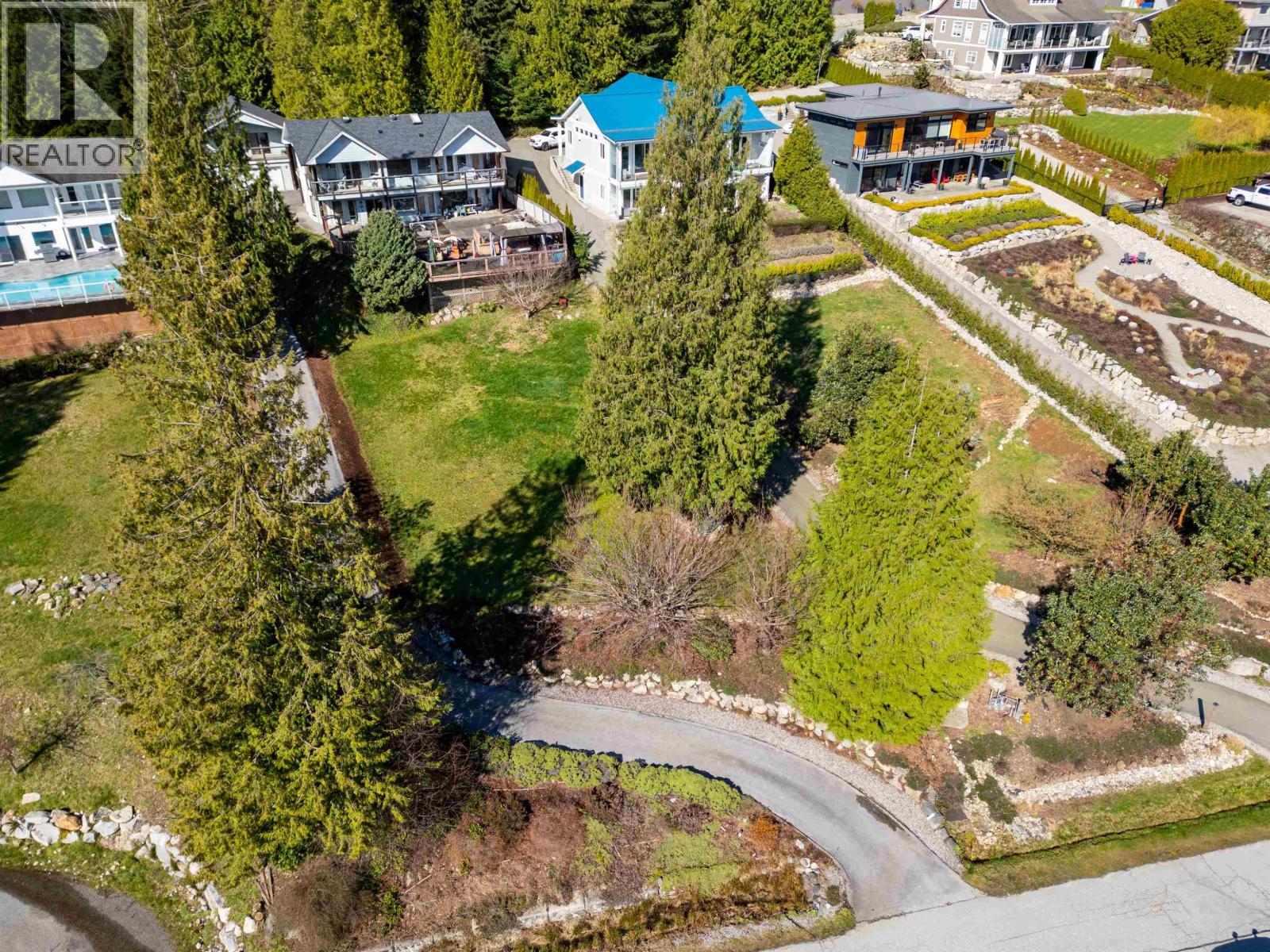 1205 St Andrews Road, Gibsons, British Columbia  V0N 1V1 - Photo 2 - R3104480