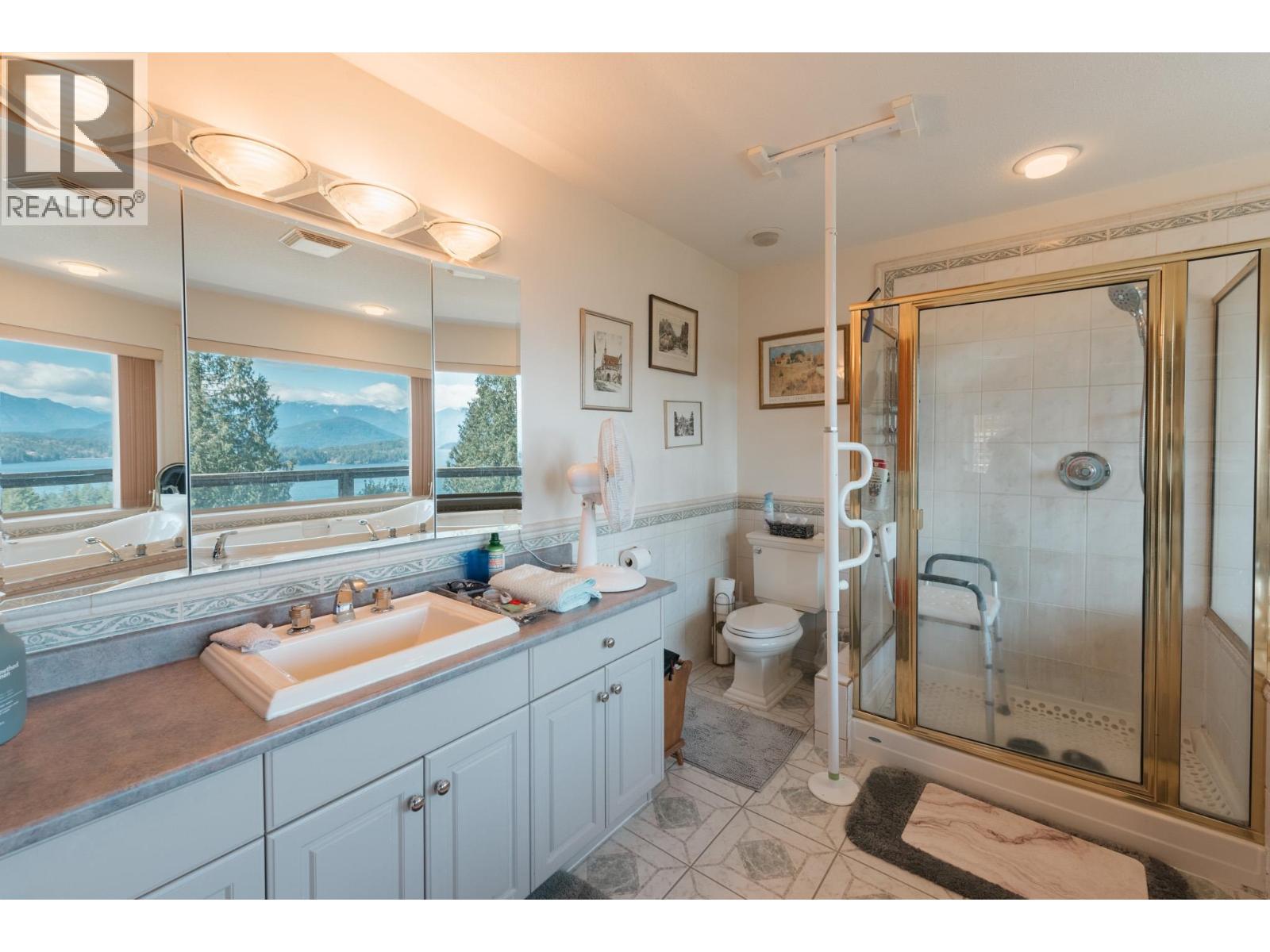 1205 St Andrews Road, Gibsons, British Columbia  V0N 1V1 - Photo 25 - R3104480