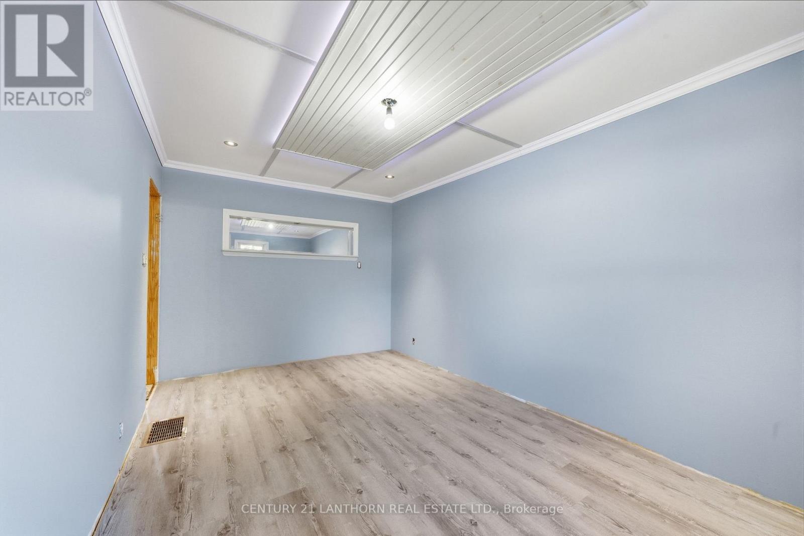 305 Drew Street, Oshawa, Ontario L1H 5A6 - Photo 14 - E12982812