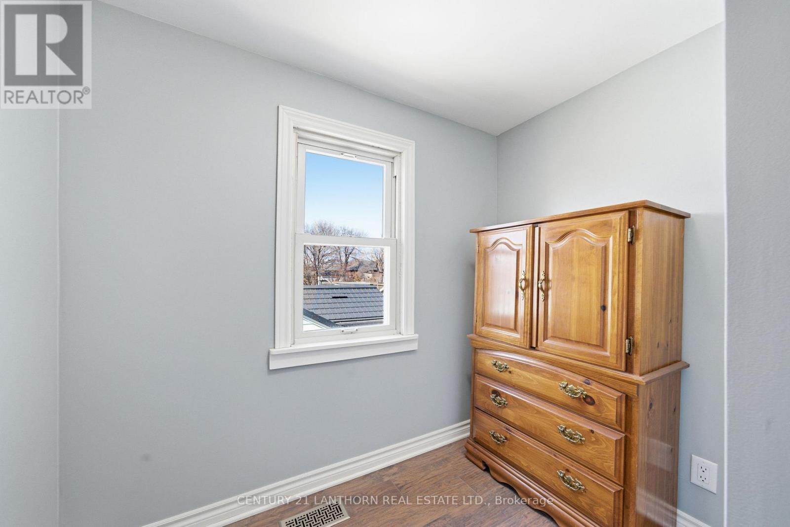 305 Drew Street, Oshawa, Ontario L1H 5A6 - Photo 27 - E12982812