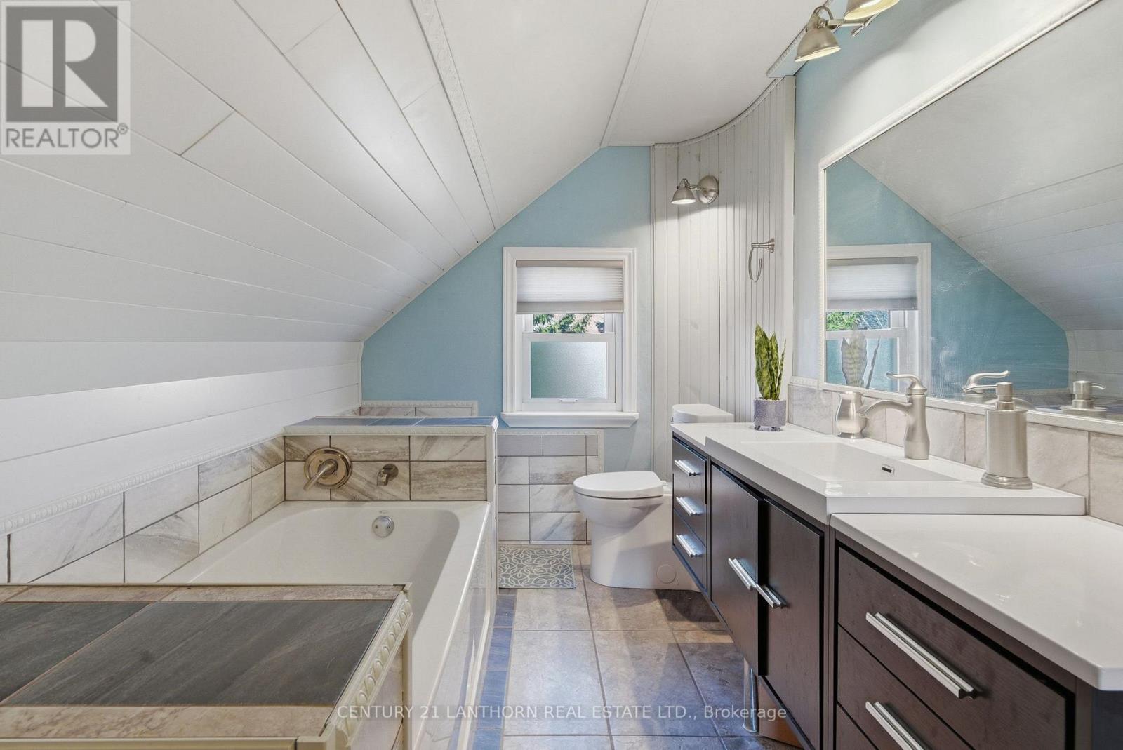 305 Drew Street, Oshawa, Ontario L1H 5A6 - Photo 32 - E12982812