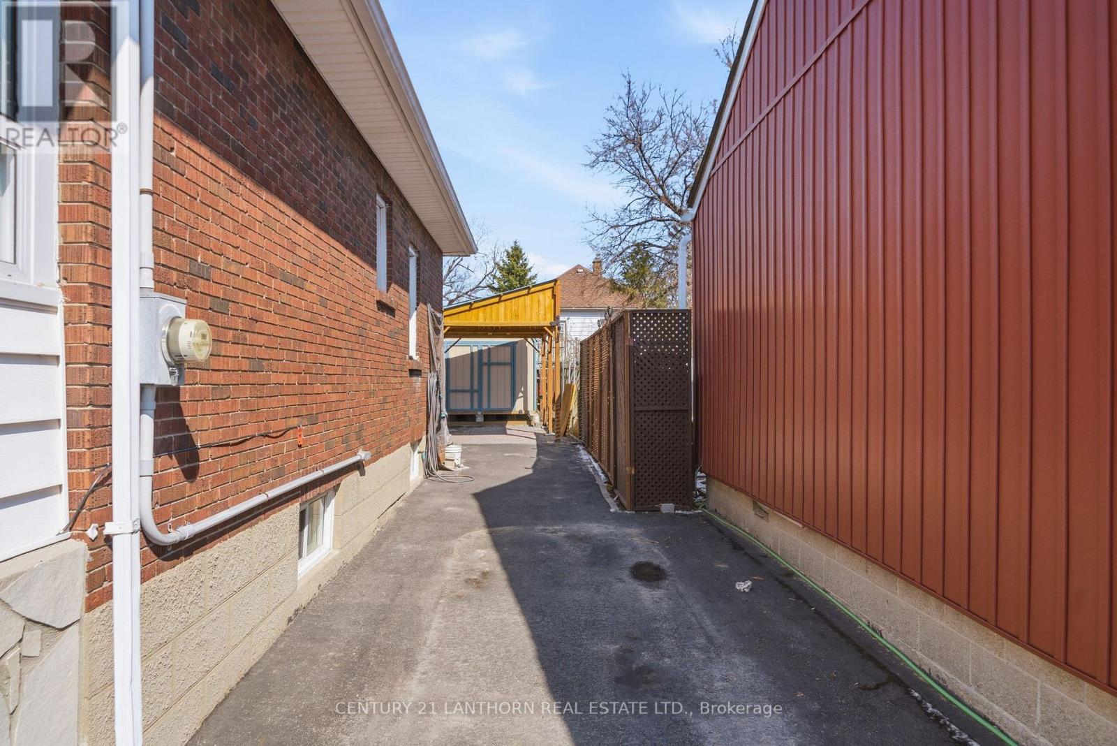 305 Drew Street, Oshawa, Ontario L1H 5A6 - Photo 40 - E12982812