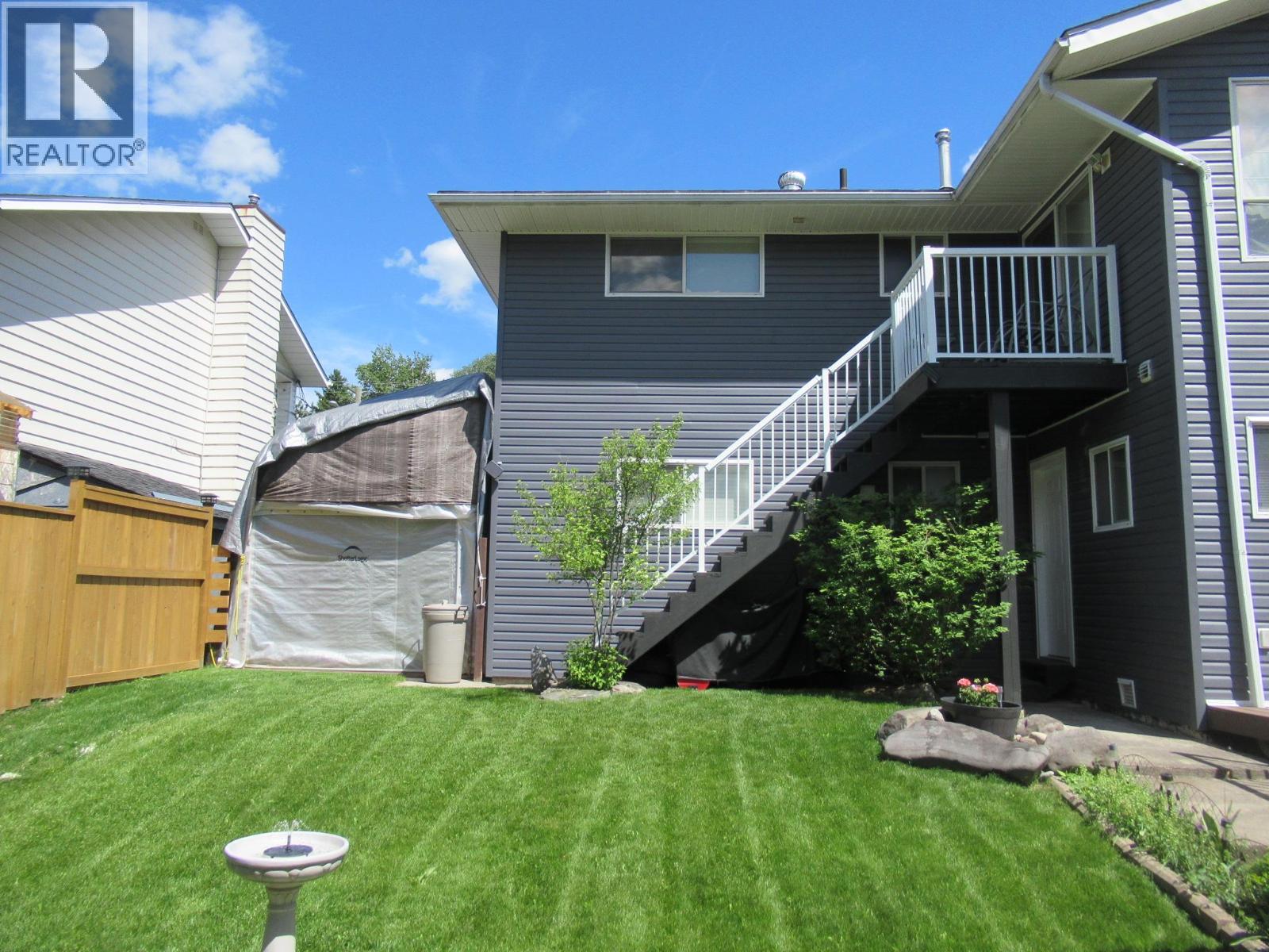 10 Mt Trinity Avenue, Fernie, British Columbia  V0B 1M3 - Photo 3 - 10382520