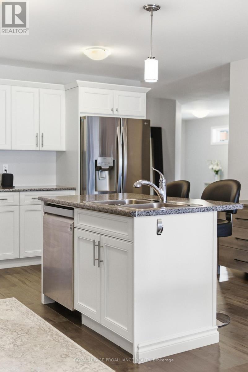 21 Lehtinen Crescent, Belleville, Ontario  K8P 5G3 - Photo 10 - X12982850