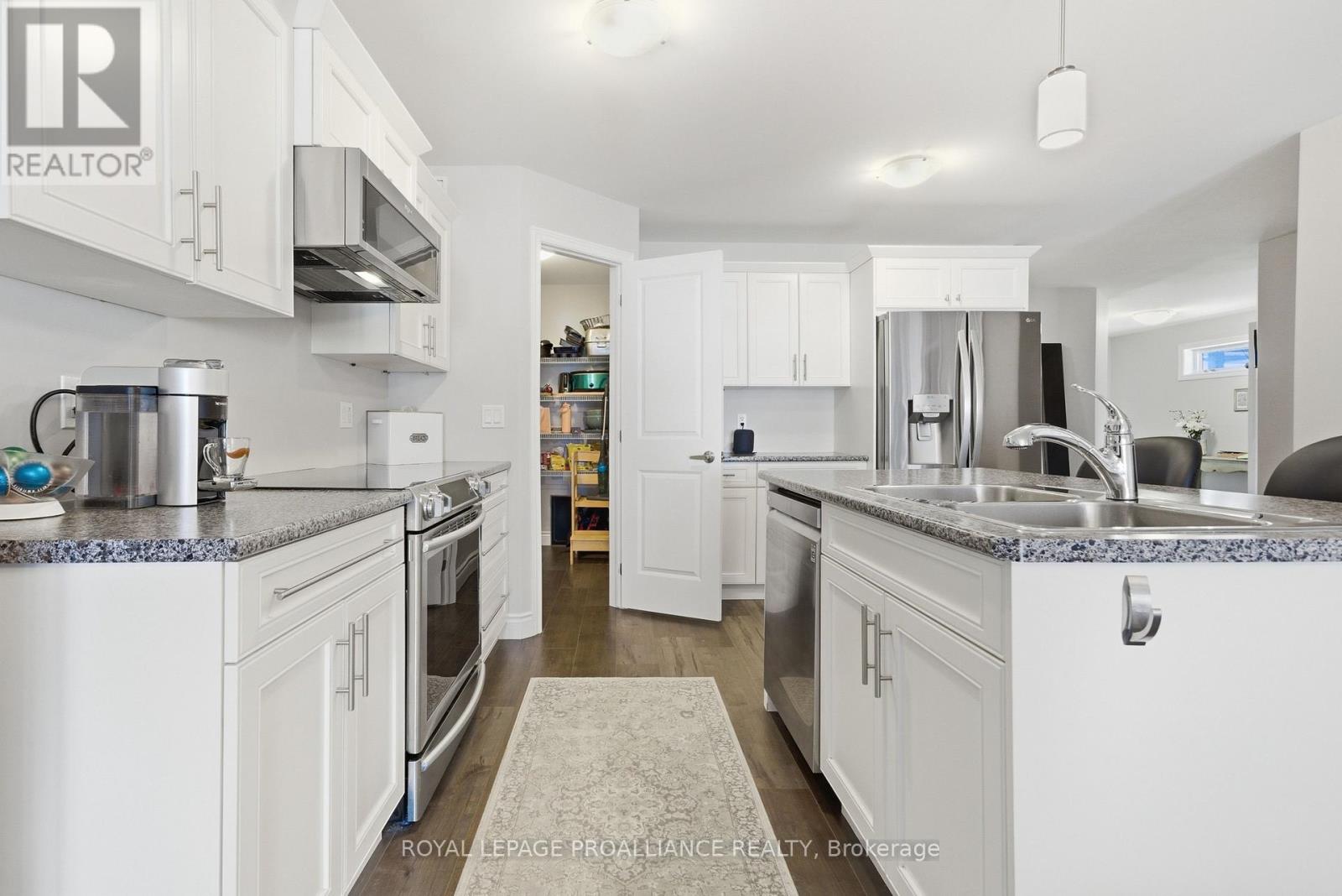 21 Lehtinen Crescent, Belleville, Ontario  K8P 5G3 - Photo 13 - X12982850