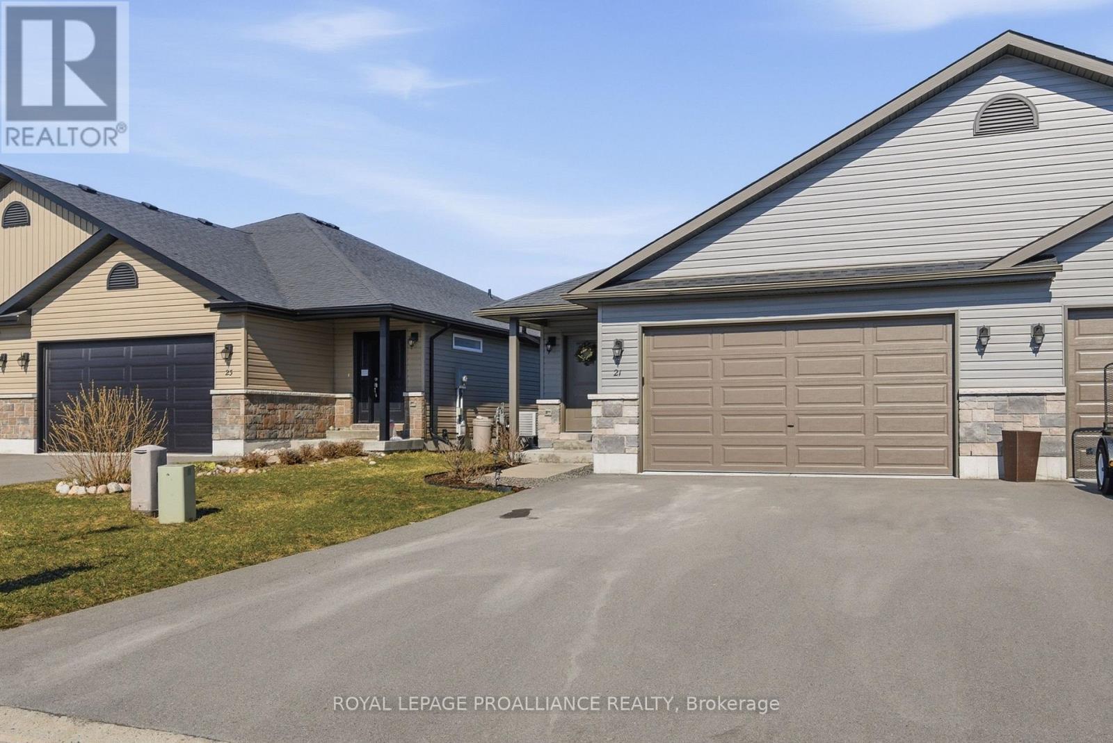 21 Lehtinen Crescent, Belleville, Ontario  K8P 5G3 - Photo 2 - X12982850