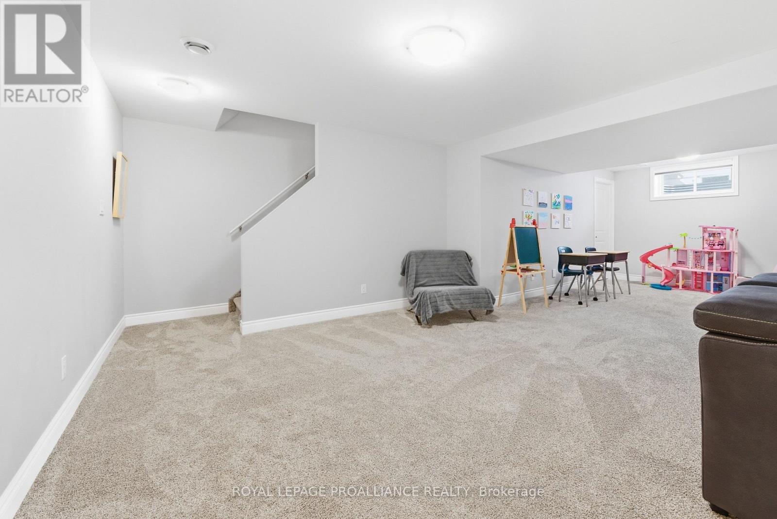 21 Lehtinen Crescent, Belleville, Ontario  K8P 5G3 - Photo 25 - X12982850