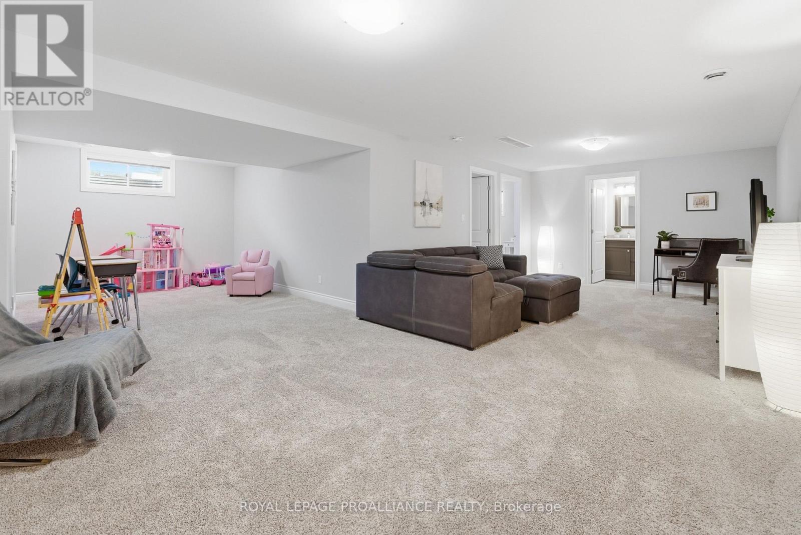 21 Lehtinen Crescent, Belleville, Ontario  K8P 5G3 - Photo 26 - X12982850