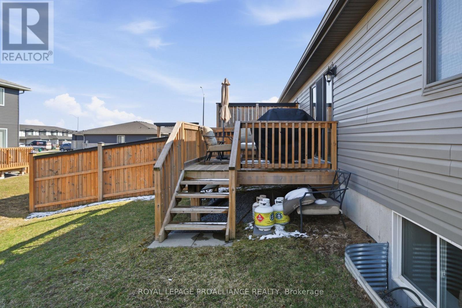 21 Lehtinen Crescent, Belleville, Ontario  K8P 5G3 - Photo 40 - X12982850