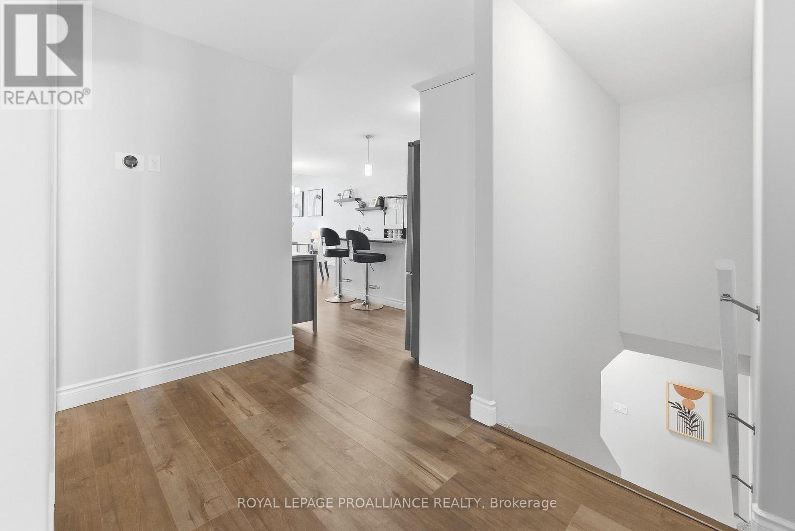 21 Lehtinen Crescent, Belleville, Ontario  K8P 5G3 - Photo 6 - X12982850